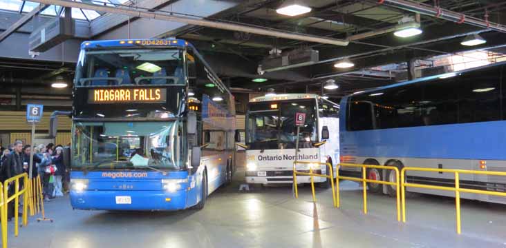 Megabus Van Hool Astromega T925 DD42631